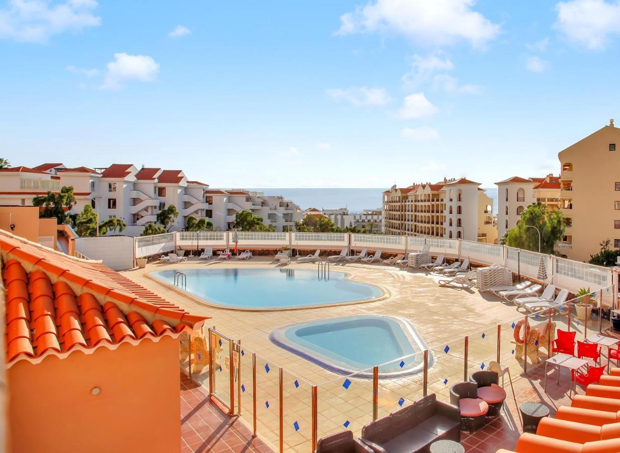 Top Floor, Sea View, Huge Terrace, Heated Pool, Garage Los Cristianos  Exterior foto