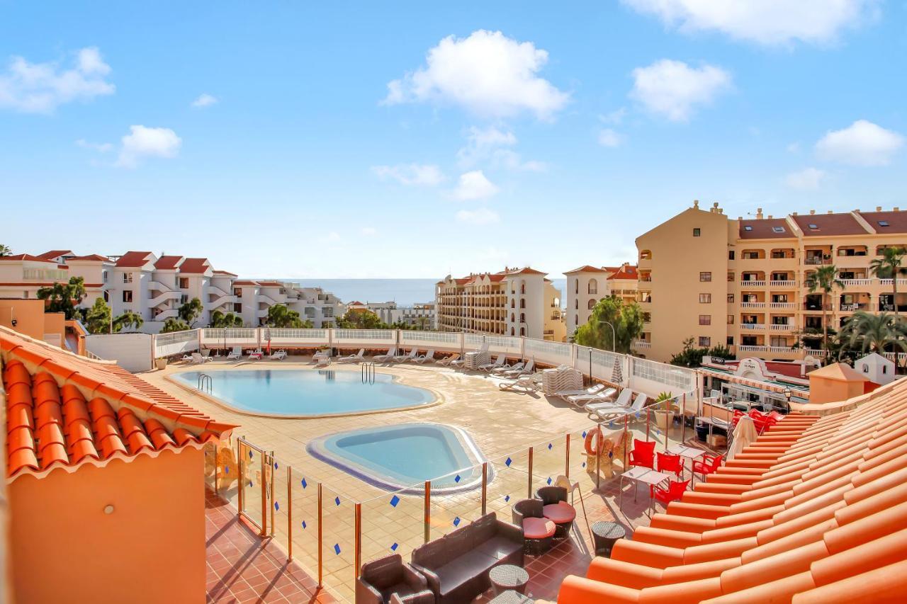 Top Floor, Sea View, Huge Terrace, Heated Pool, Garage Los Cristianos  Exterior foto
